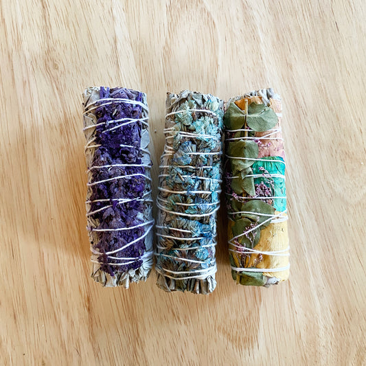 Fresh hand rolled Sage Bundle - 1 piece